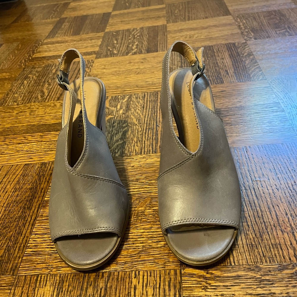 Lucky Brand Ovrandie Titanium Pampa Calf Leather - Size 8 - Gray